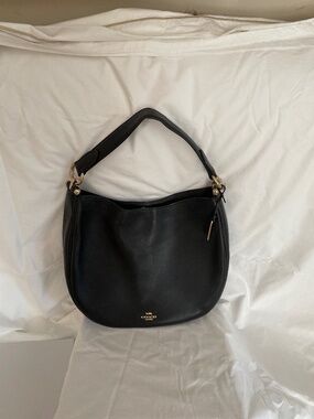 Coach Nomad Shoulder Bag
